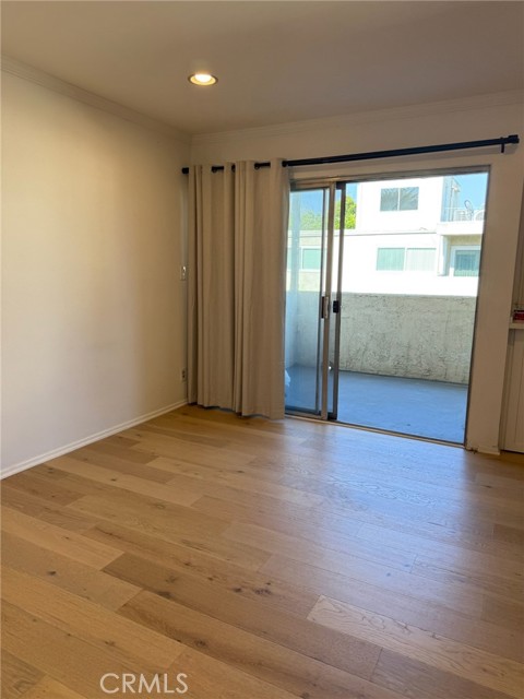 Detail Gallery Image 9 of 12 For 125 S Sierra Madre Bld #315,  Pasadena,  CA 91107 - 2 Beds | 2 Baths