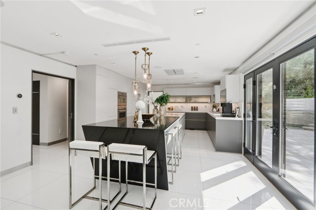 Detail Gallery Image 24 of 73 For 23670 Park Andorra, Calabasas,  CA 91302 - 4 Beds | 4/1 Baths