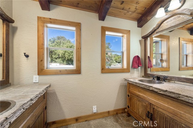 Detail Gallery Image 24 of 32 For 36958 Goldshot Creek Rd, Mountain Center,  CA 92561 - 3 Beds | 3 Baths