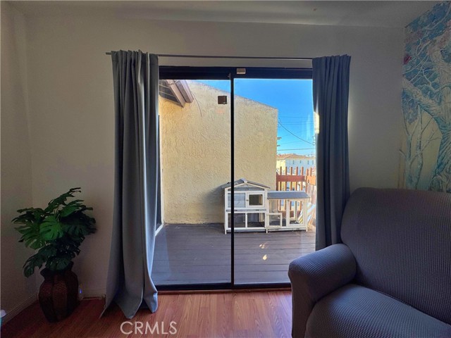 Detail Gallery Image 48 of 54 For 4177 Manhattan Beach Blvd., Lawndale,  CA 90260 - 3 Beds | 3 Baths