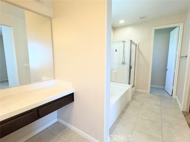 14601 Westfield Avenue, Chino CA: https://media.crmls.org/medias/665c8a70-4f08-4dcf-a7b9-9437a63f94d2.jpg
