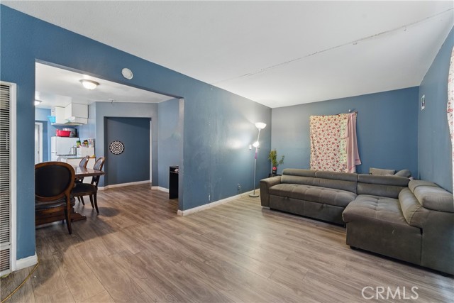 Detail Gallery Image 15 of 39 For 907 E 109th Pl, Los Angeles,  CA 90059 - – Beds | – Baths