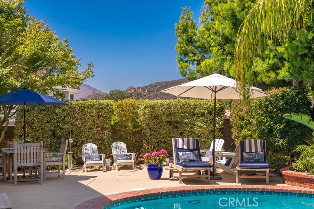 968 Saddlehorn Place, Newbury Park CA: https://media.crmls.org/medias/665cf465-9b9a-4bb0-ae85-a987415113d6.jpg