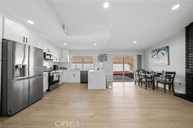 Detail Gallery Image 11 of 37 For 10164 Hampshire, Rancho Cucamonga,  CA 91730 - 3 Beds | 2 Baths