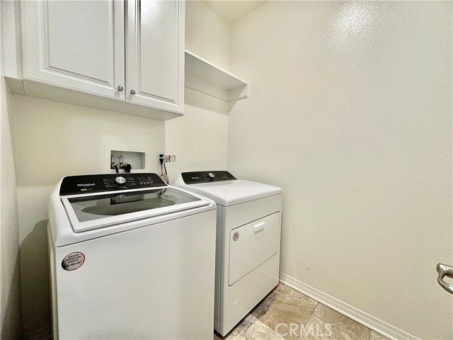 14391 Figueroa Lane, Chino CA: https://media.crmls.org/medias/665e9088-32f9-49c1-b948-a7a8d6ad6cf1.jpg
