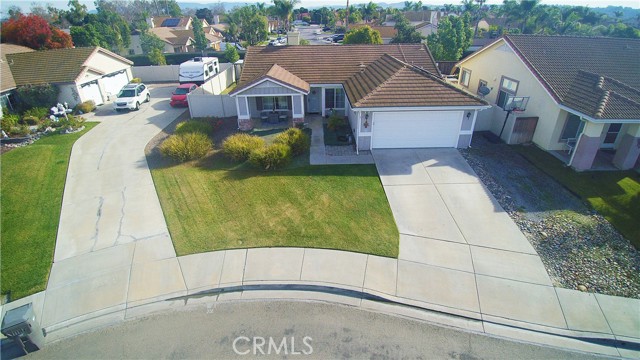 332 Del Flora, Oceanside CA: https://media.crmls.org/medias/665f78ee-77c0-4008-babc-501839c0f1f4.jpg
