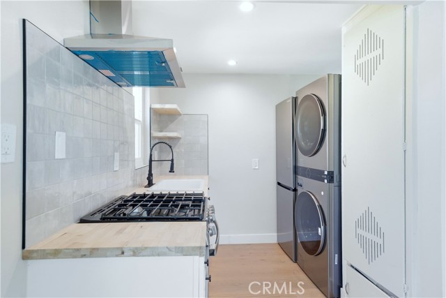 Detail Gallery Image 7 of 14 For 5339 E Ocean #E,  Long Beach,  CA 90803 - 1 Beds | 1 Baths