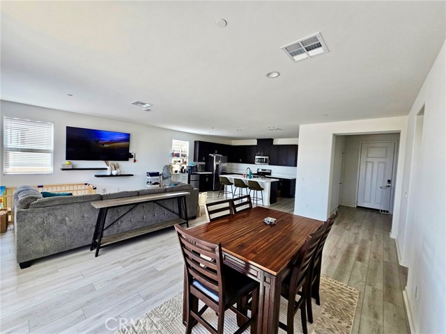 Detail Gallery Image 6 of 14 For 35119 Vidalia Lane, Beaumont,  CA 92223 - 4 Beds | 3 Baths