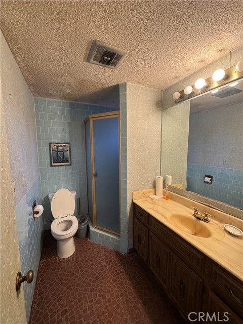 12672 Foster Road, Los Alamitos CA: https://media.crmls.org/medias/6660eb55-a746-4709-86c7-214315ed9421.jpg
