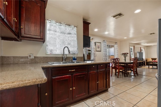 3428 Fletcher Drive, Los Angeles CA: https://media.crmls.org/medias/6662be65-f49c-497e-b666-41f121a46439.jpg
