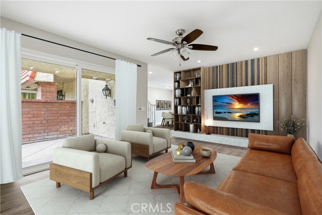 Detail Gallery Image 8 of 57 For 11717 Garden Grove Bld, Garden Grove,  CA 92843 - 3 Beds | 2/1 Baths