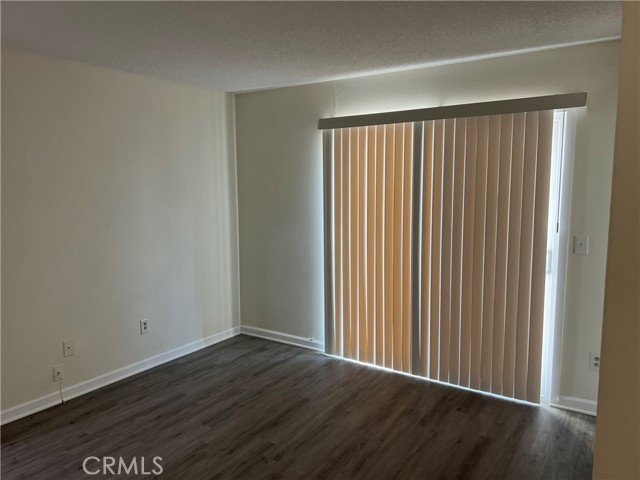 Detail Gallery Image 6 of 9 For 35104 Mesa Grande Dr, Calimesa,  CA 92320 - 2 Beds | 2 Baths