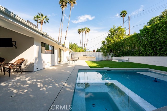 Detail Gallery Image 48 of 66 For 12031 Bradford Pl, Granada Hills,  CA 91344 - 3 Beds | 3/1 Baths