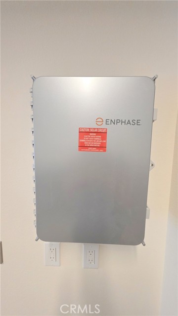 Detail Gallery Image 32 of 39 For 12951 Paradiso Dr #107,  Corona,  CA 92880 - 3 Beds | 3/1 Baths