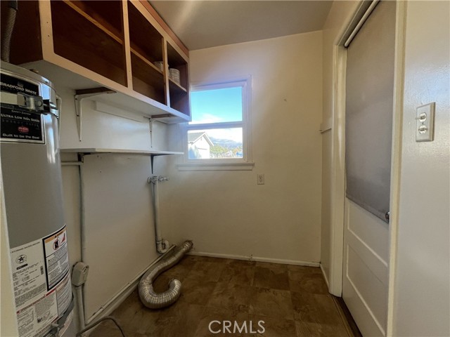 Detail Gallery Image 9 of 19 For 911 Park Ave, Calimesa,  CA 92320 - 2 Beds | 1 Baths