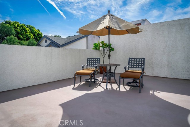 2204 Curtis Avenue, Redondo Beach, California 90278, 3 Bedrooms Bedrooms, ,2 BathroomsBathrooms,Residential,Sold,Curtis,PV22044029
