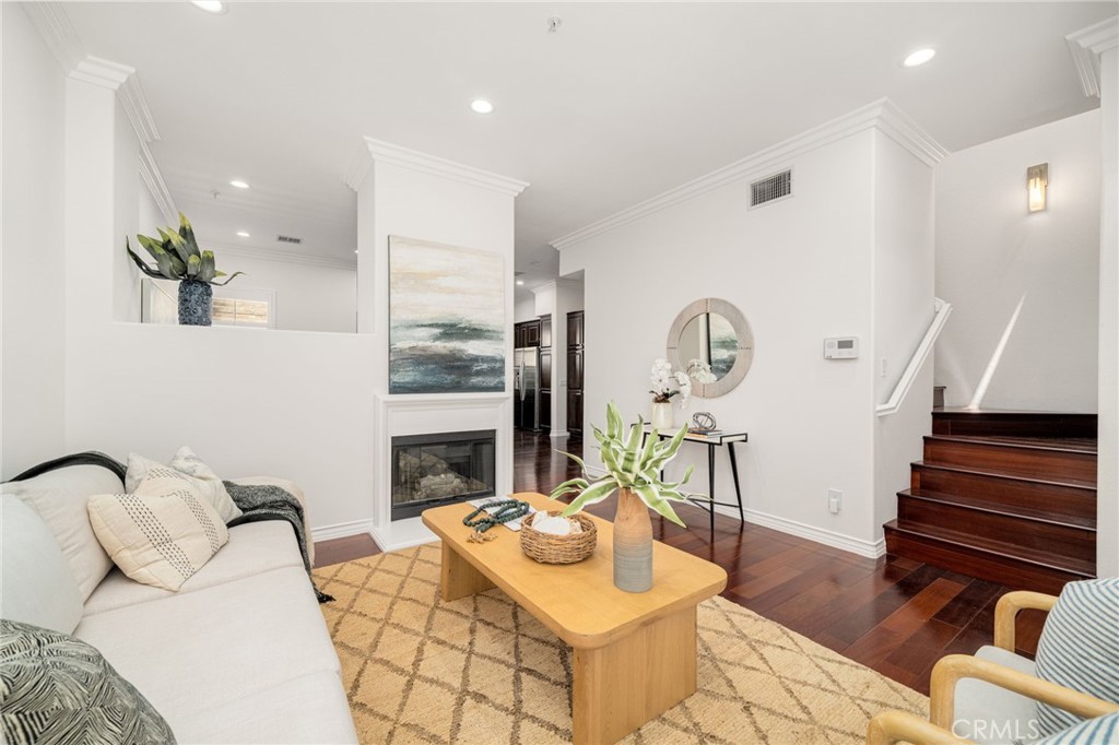 666814a9 0e03 48b4 A991 0ba02a8b9cd3