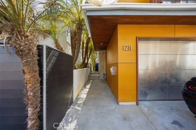 1211 Bayview, Manhattan Beach, California 90266, 4 Bedrooms Bedrooms, ,4 BathroomsBathrooms,Residential,For Sale,Bayview,SB26098836