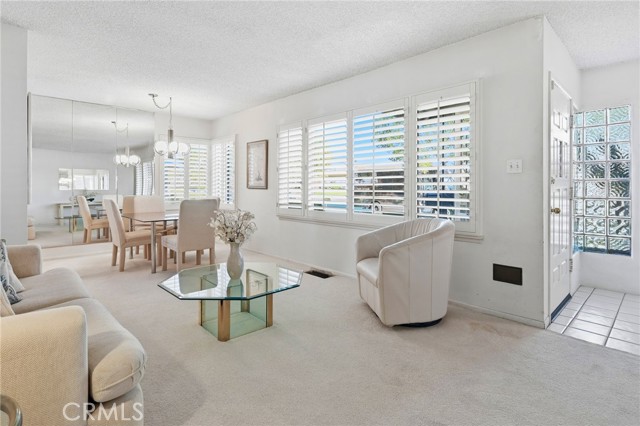 Detail Gallery Image 11 of 47 For 421 Sycamore Avenue, Brea,  CA 92821 - 2 Beds | 2 Baths