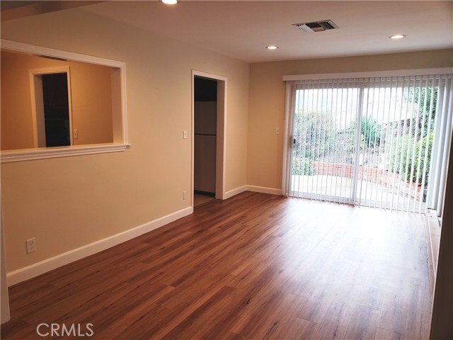 22436 Avenue San Luis photo 8