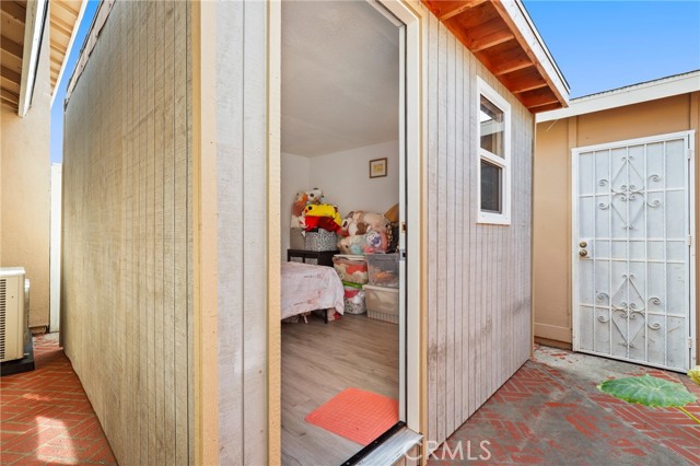 Detail Gallery Image 16 of 27 For 15940 Silvertip Ct, Fountain Valley,  CA 92708 - 1 Beds | 1 Baths