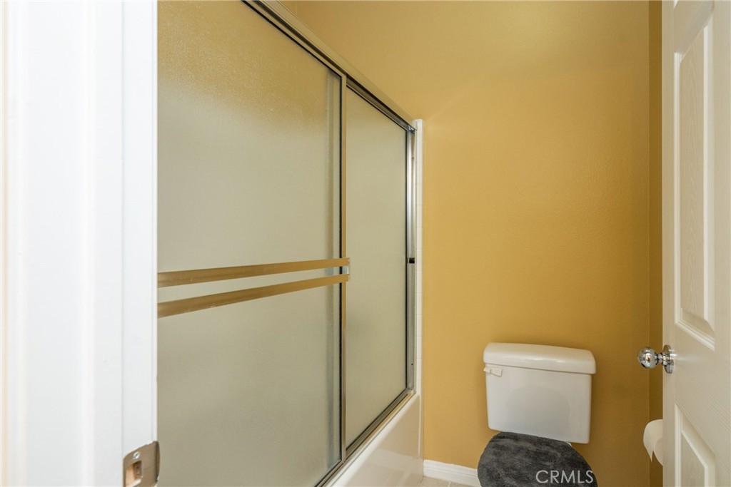 https://media.crmls.org/medias/666a66b7-5610-440f-ab31-8da42a5d5483.jpg?preset=X-Large