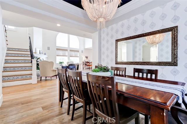 2304 Elm Avenue, Manhattan Beach, California 90266, 5 Bedrooms Bedrooms, ,4 BathroomsBathrooms,Residential,Sold,Elm,SB21197598