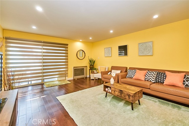 531 Juniper Way, La Habra CA: https://media.crmls.org/medias/666c7ada-3dde-46d8-b52c-c01f11a37533.jpg