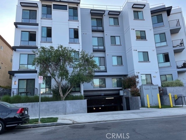 5955 Saturn St #205, Los Angeles, CA 90035