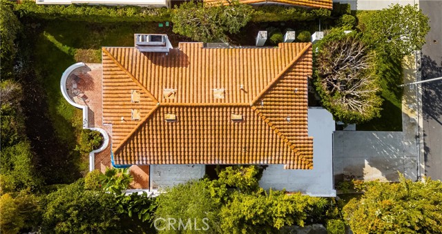 27782 Via Madrina, San Juan Capistrano CA: https://media.crmls.org/medias/666d80cb-d391-486b-a4de-109dfe4af7f2.jpg