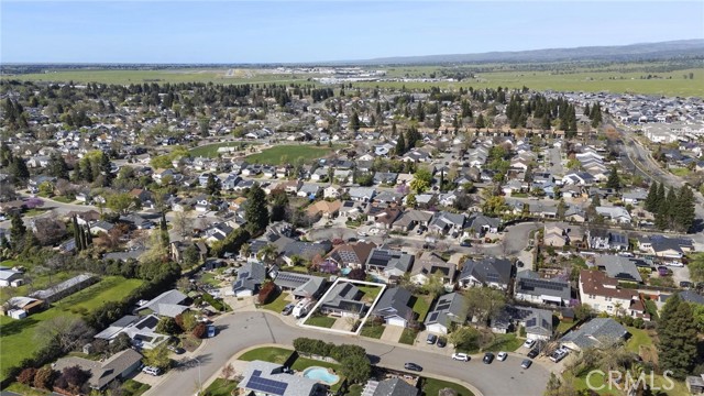 Detail Gallery Image 34 of 44 For 170 Artesia, Chico,  CA 95973 - 3 Beds | 2 Baths