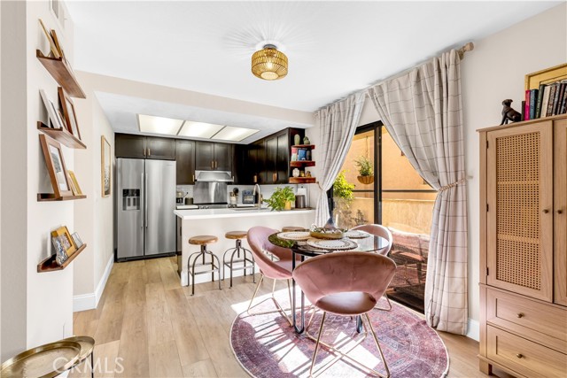 Front Image Thumbnail for CROC25272701