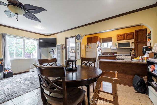 Detail Gallery Image 23 of 29 For 633 S Echo, Anaheim,  CA 92804 - 4 Beds | 2 Baths