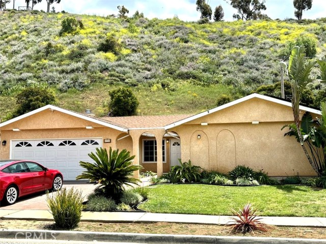 Detail Gallery Image 2 of 29 For 2958 Rosette St, Simi Valley,  CA 93065 - 4 Beds | 2 Baths