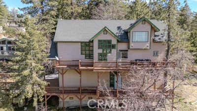 Detail Gallery Image 17 of 75 For 32455 Scandia, Running Springs,  CA 92382 - 3 Beds | 3 Baths