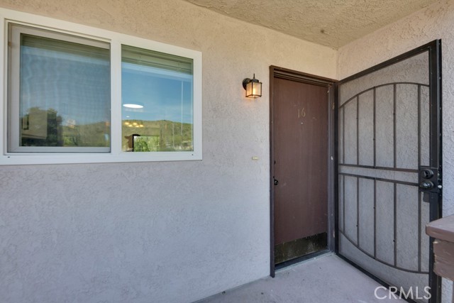 Detail Gallery Image 19 of 28 For 17847 Beneda #16,  Canyon Country,  CA 91351 - 2 Beds | 2 Baths