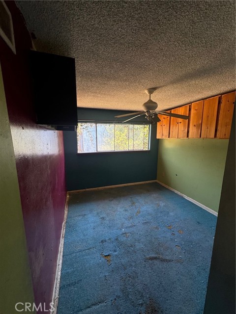 11502 Valjean Avenue photo 5