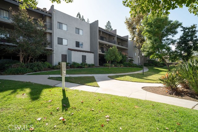 Detail Gallery Image 1 of 27 For 238 E Fern Ave #209,  Redlands,  CA 92373 - 2 Beds | 2 Baths