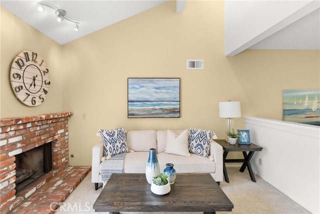 Detail Gallery Image 7 of 38 For 17172 Abalone Lane #211,  Huntington Beach,  CA 92649 - 2 Beds | 2 Baths