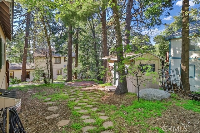 176 Pine Ridge Road, Crestline CA: https://media.crmls.org/medias/6672a87f-d4d5-4776-946a-0c6e7398a910.jpg