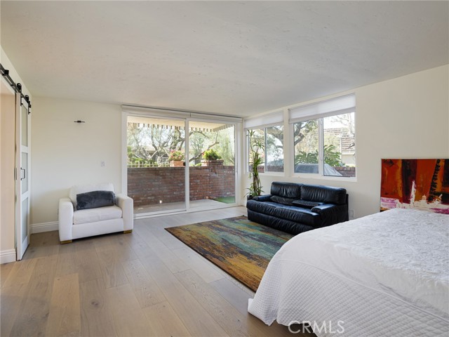 6526 Ocean Crest Drive, Rancho Palos Verdes CA: https://media.crmls.org/medias/667386e3-5d76-41ba-8572-f9a11285dddb.jpg