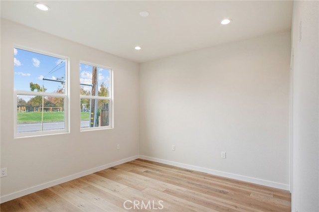 Detail Gallery Image 21 of 29 For 243 3rd St, Tracy,  CA 95376 - – Beds | – Baths