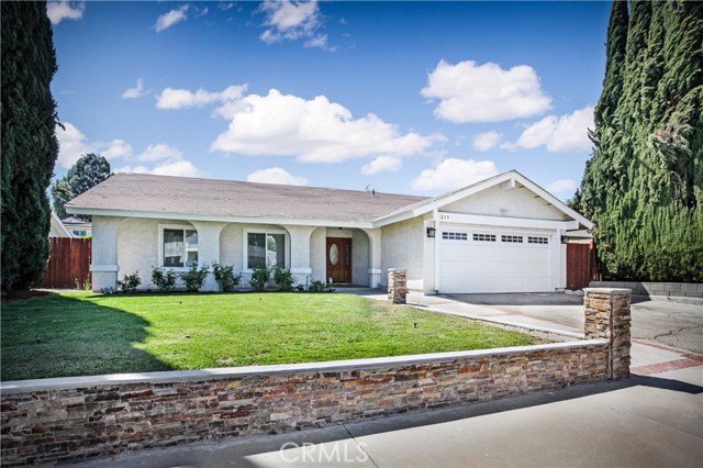 219 Cottonwood Cove Dr, Diamond Bar, CA 91765