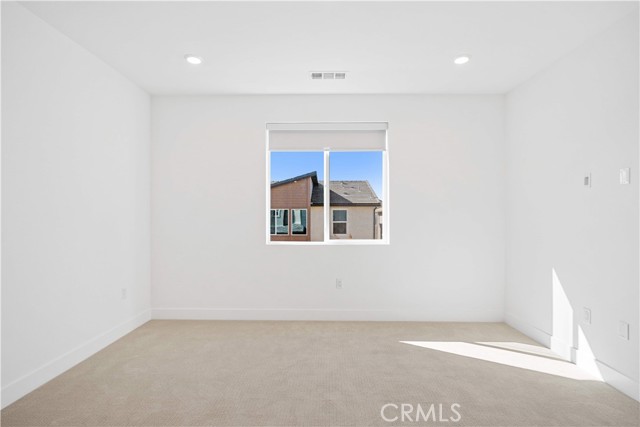 Detail Gallery Image 33 of 62 For 289 Shoveler, Irvine,  CA 92618 - 4 Beds | 2/1 Baths