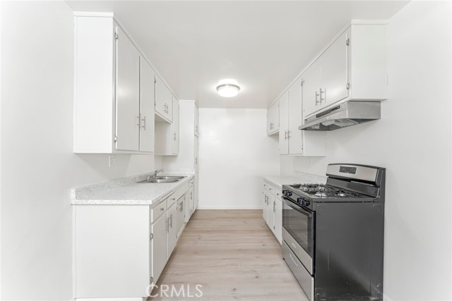 3430 Elm Avenue, Long Beach CA: https://media.crmls.org/medias/6675c2ae-bfa9-4182-8888-d0a197840cef.jpg