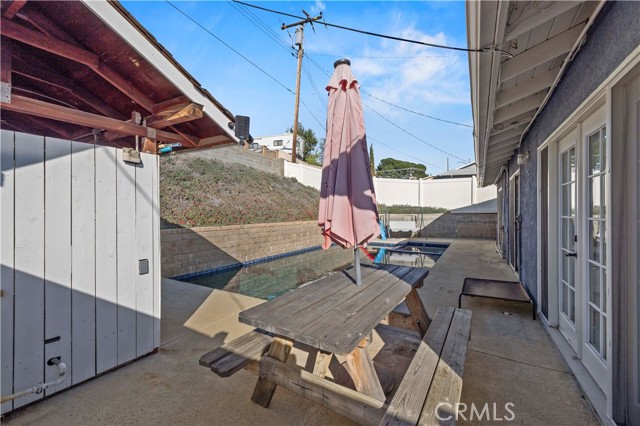 Detail Gallery Image 34 of 44 For 19525 Steinway, Canyon Country,  CA 91351 - 4 Beds | 2 Baths