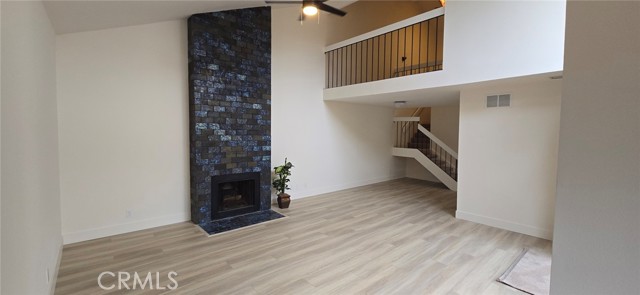 1364 Park Plaza Drive, Long Beach CA: https://media.crmls.org/medias/6675db6e-92d9-4b7b-8851-f4a7facda841.jpg