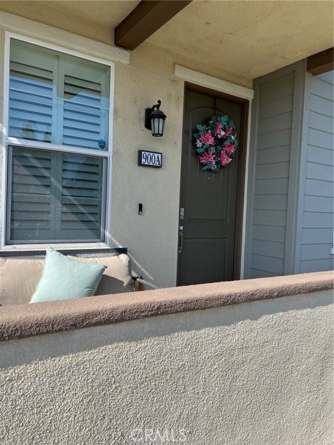 900 N Primrose Lane, Azusa CA: https://media.crmls.org/medias/6675fbe7-38e3-415b-959c-95a6ce0c6a3f.jpg