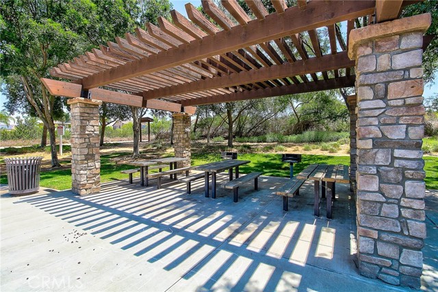 13033 Ridge Route Road, Riverside CA: https://media.crmls.org/medias/66762539-901a-46d8-819a-a3ad21c08d0d.jpg