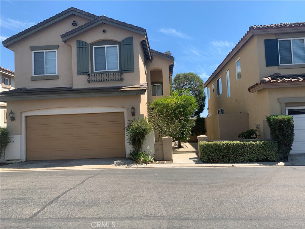1740 Pierce Lane